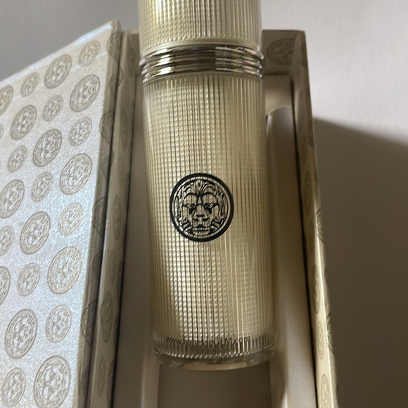 LIONESSE White Pearl Vitamin C Serum BRAND NEW in box UNUSED - Picture 4 of 8